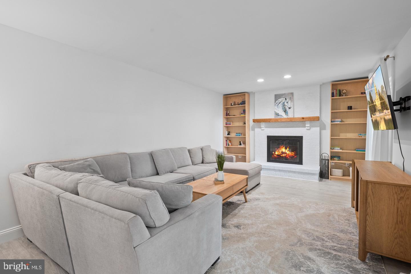 9030 Chestnut Ridge Road Fairfax Station, VA 22039 - Photo 17 of 48 Gallery Image 17