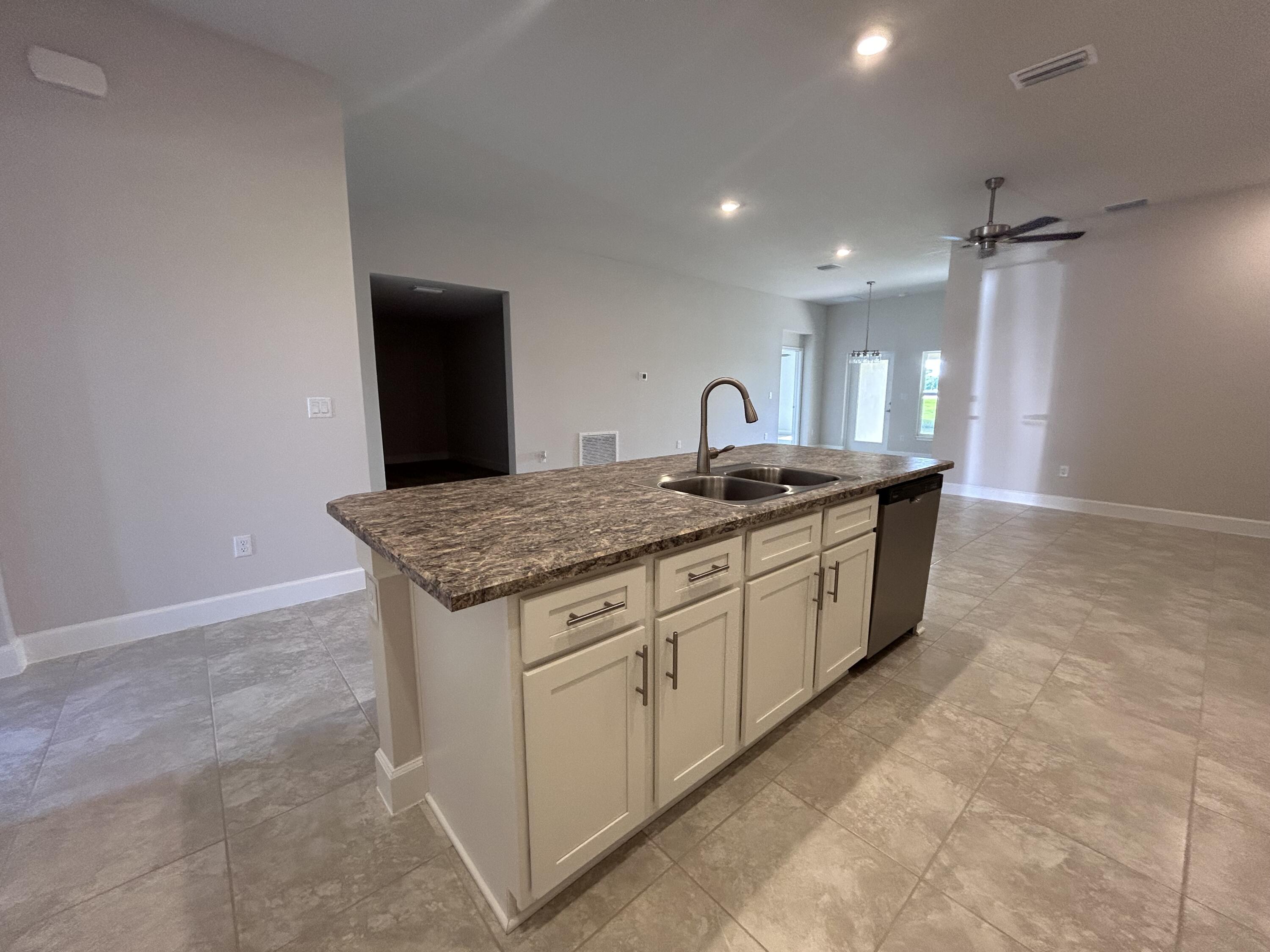 5115 Modeno Street Fort Pierce, FL 34951 - Photo 3 of 45 IMG_4038