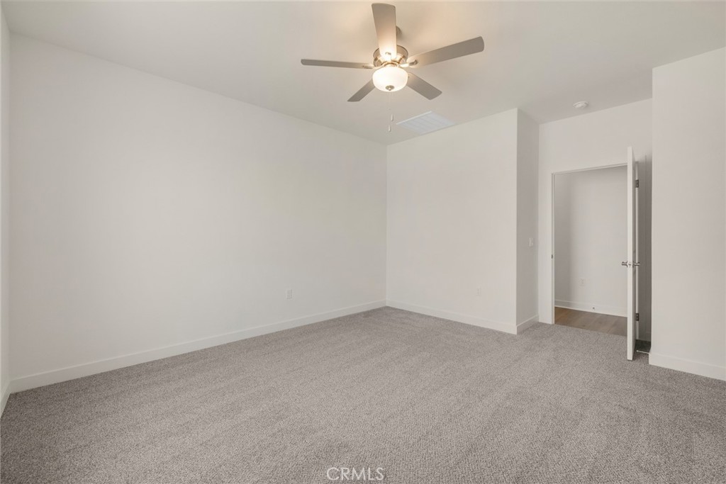 14853 Indigo Street Apple Valley, CA 92307 - Photo 4 of 7