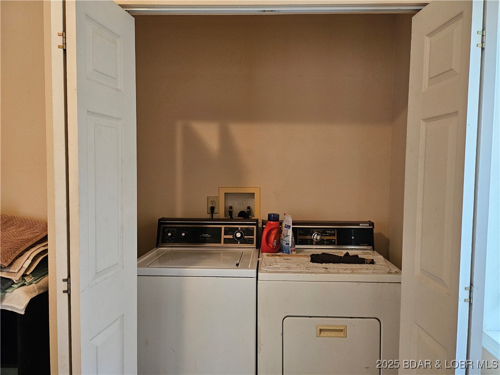 22 Launch Landing Edwards, MO 65326 - Photo 31 of 48 Washer/dryer on main level