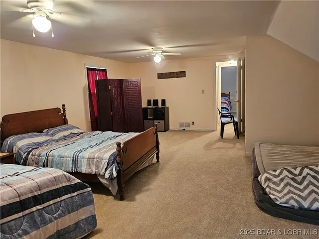 $299,500 | 22 Launch Landing, Edwards, MO 65326