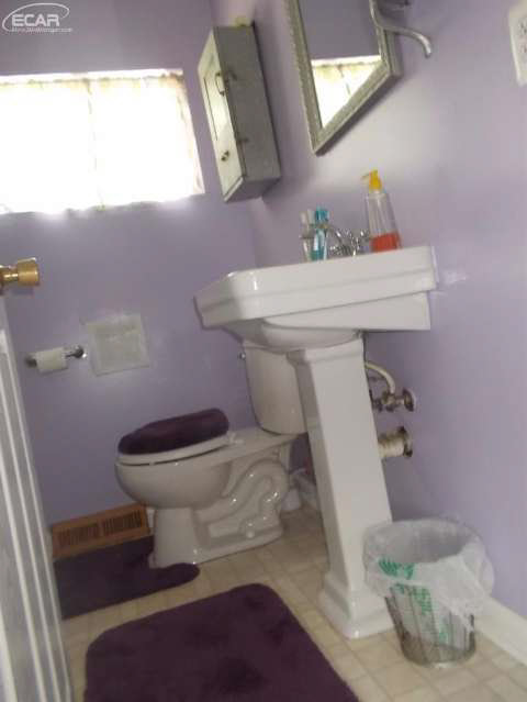 7407 East Carpenter Road Davison, MI 48423 - Photo 12 of 30 20445851-11.JPG