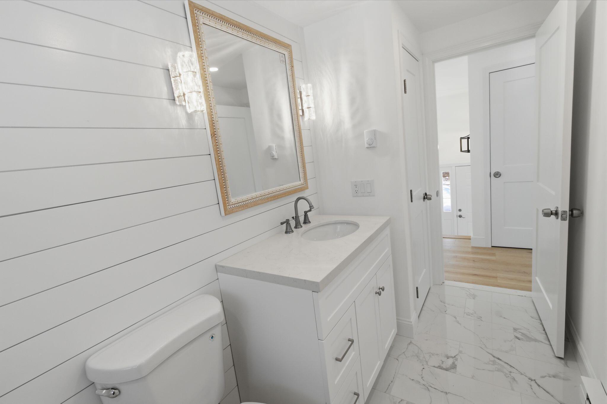 185 Wheeler Road Mashpee, MA 02649 - Photo 23 of 51 38_185_Wheeler_Rd_Mashpee_MA_02649-Bathr