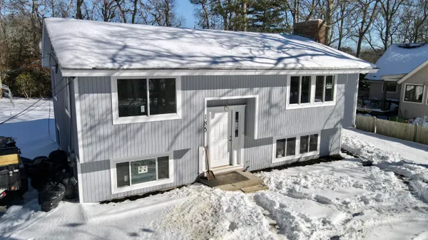$789,000 | 185 Wheeler Road, Mashpee, MA 02649