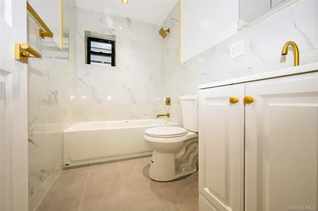 $1,279,000 | 33-34 109th Street | North Corona