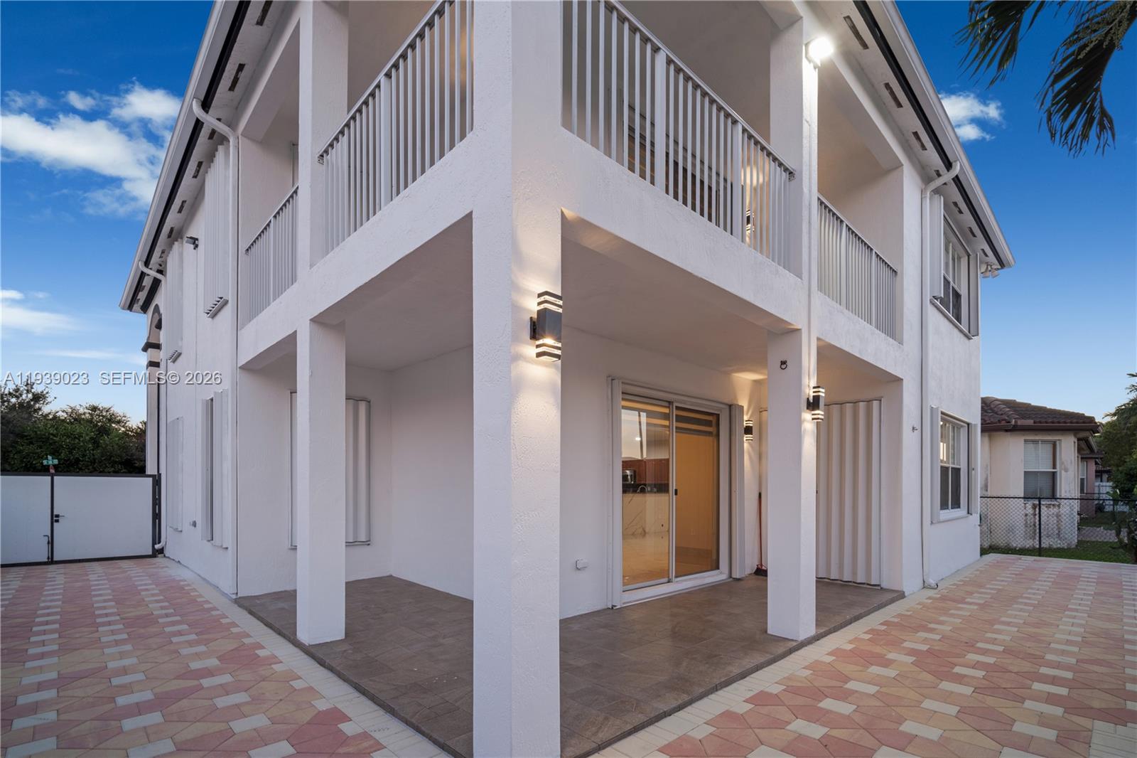 15051 Southwest 18th Terrace Miami, FL 33185 - Photo 39 of 42 a view of an entryway