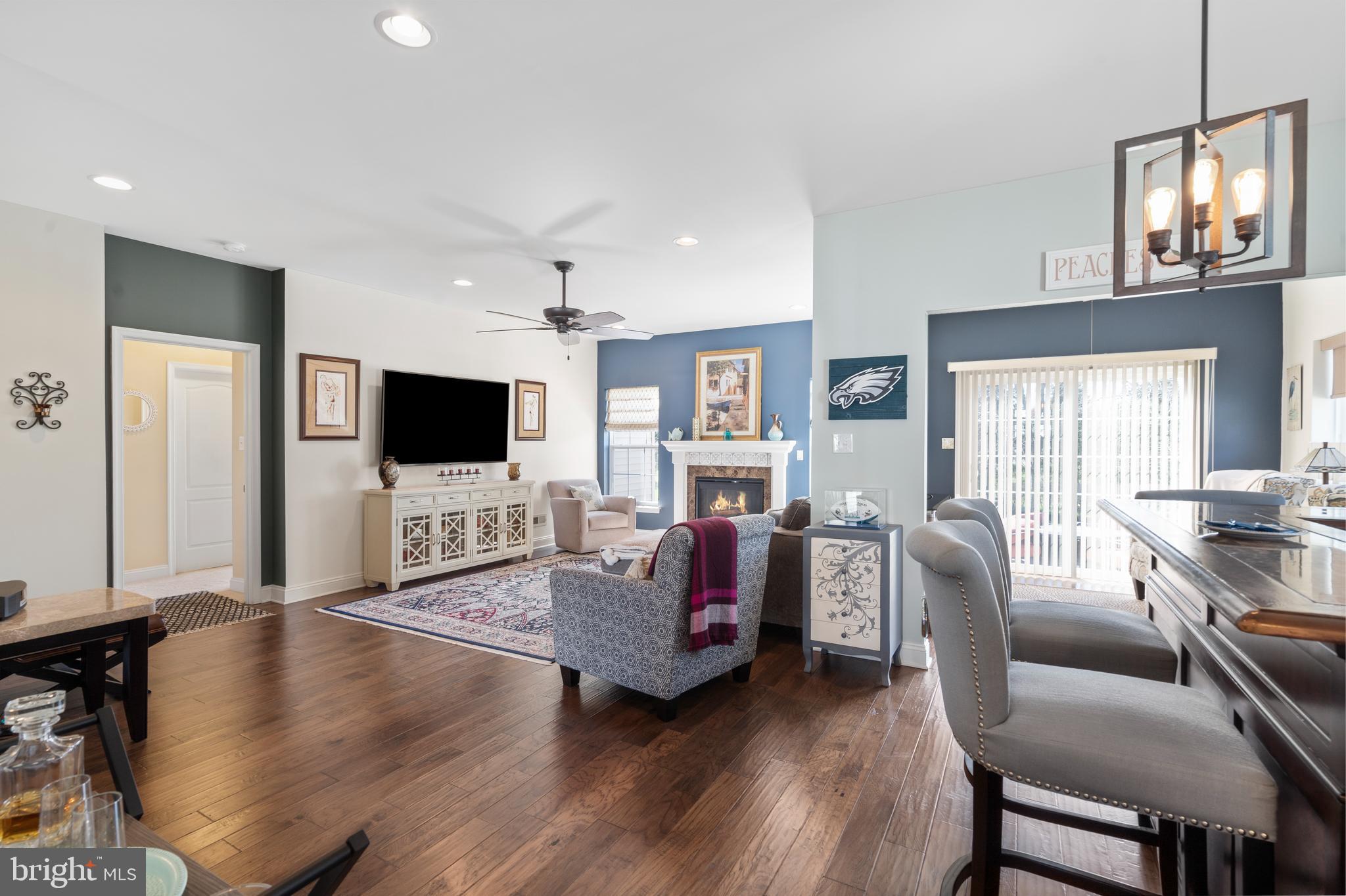 118 Field Loop Glassboro, NJ 08028 - Photo 12 of 51 a living room with furniture and a flat screen tv