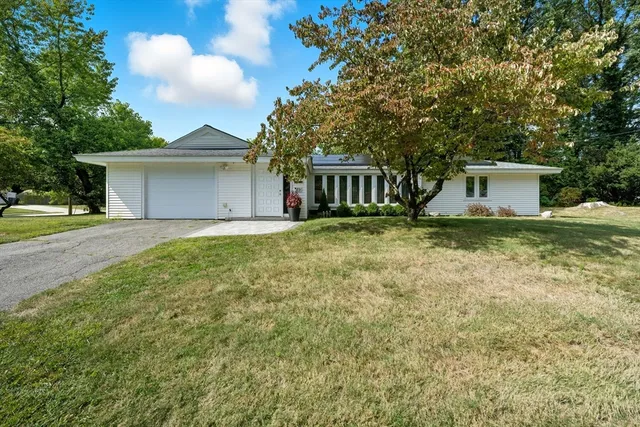 $649,000 | 19 Nob Hill Drive, Framingham, MA 01701