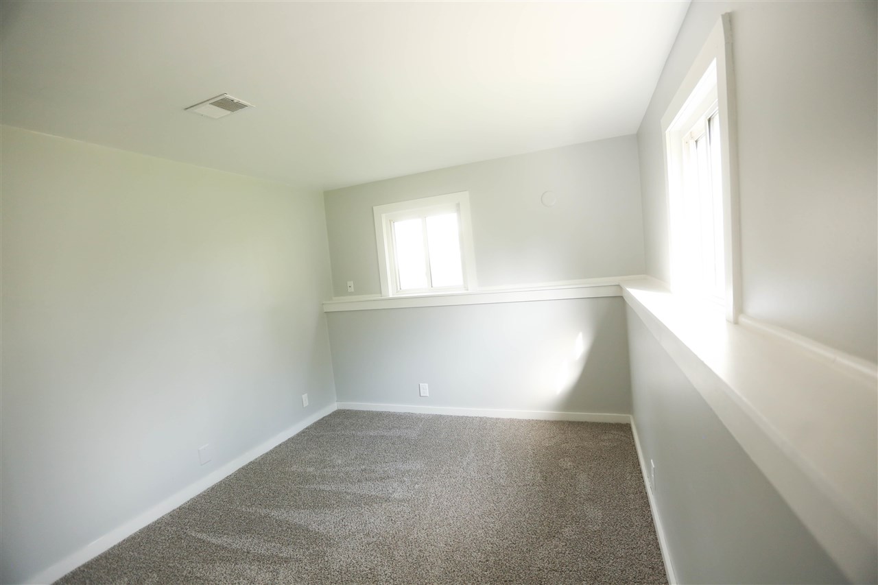 9910 South Lewis Road Millington, MI 48746 - Photo 13 of 29