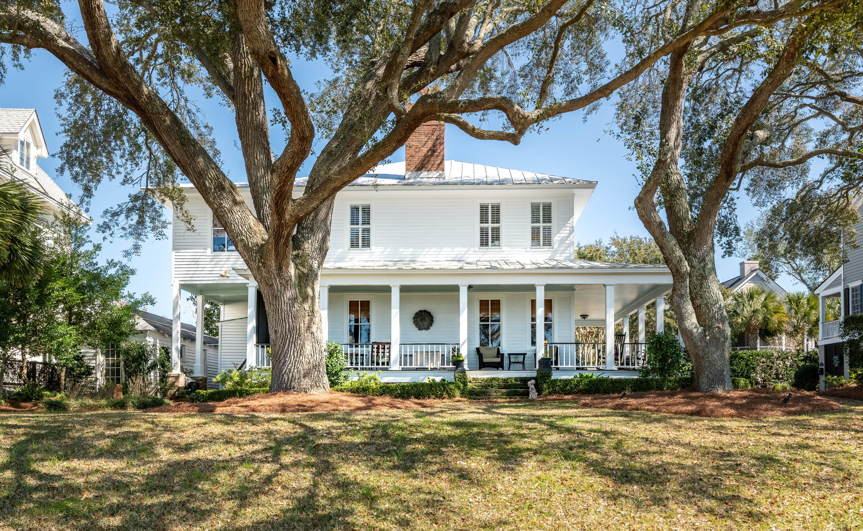 317 Bennett Street Mount Pleasant, SC 29464 - Photo 3 of 27 DSC_0780-HDR