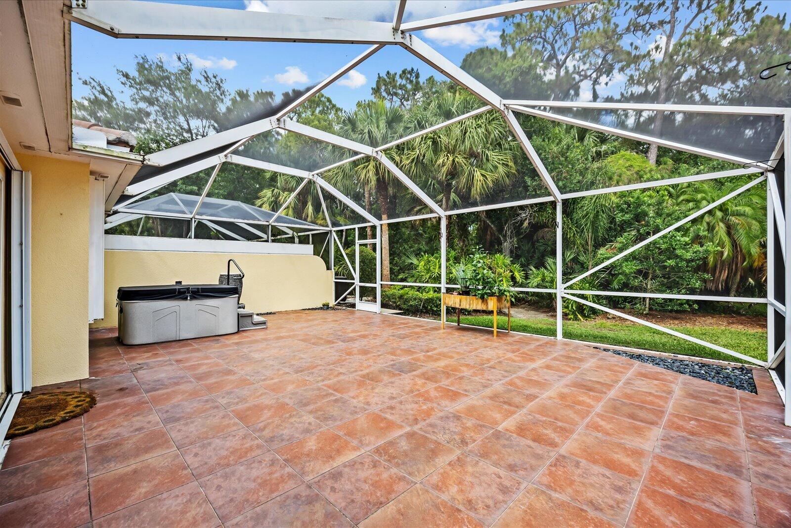 918 Southwest Balmoral Trace Stuart, FL 34997 - Photo 28 of 45 Patio