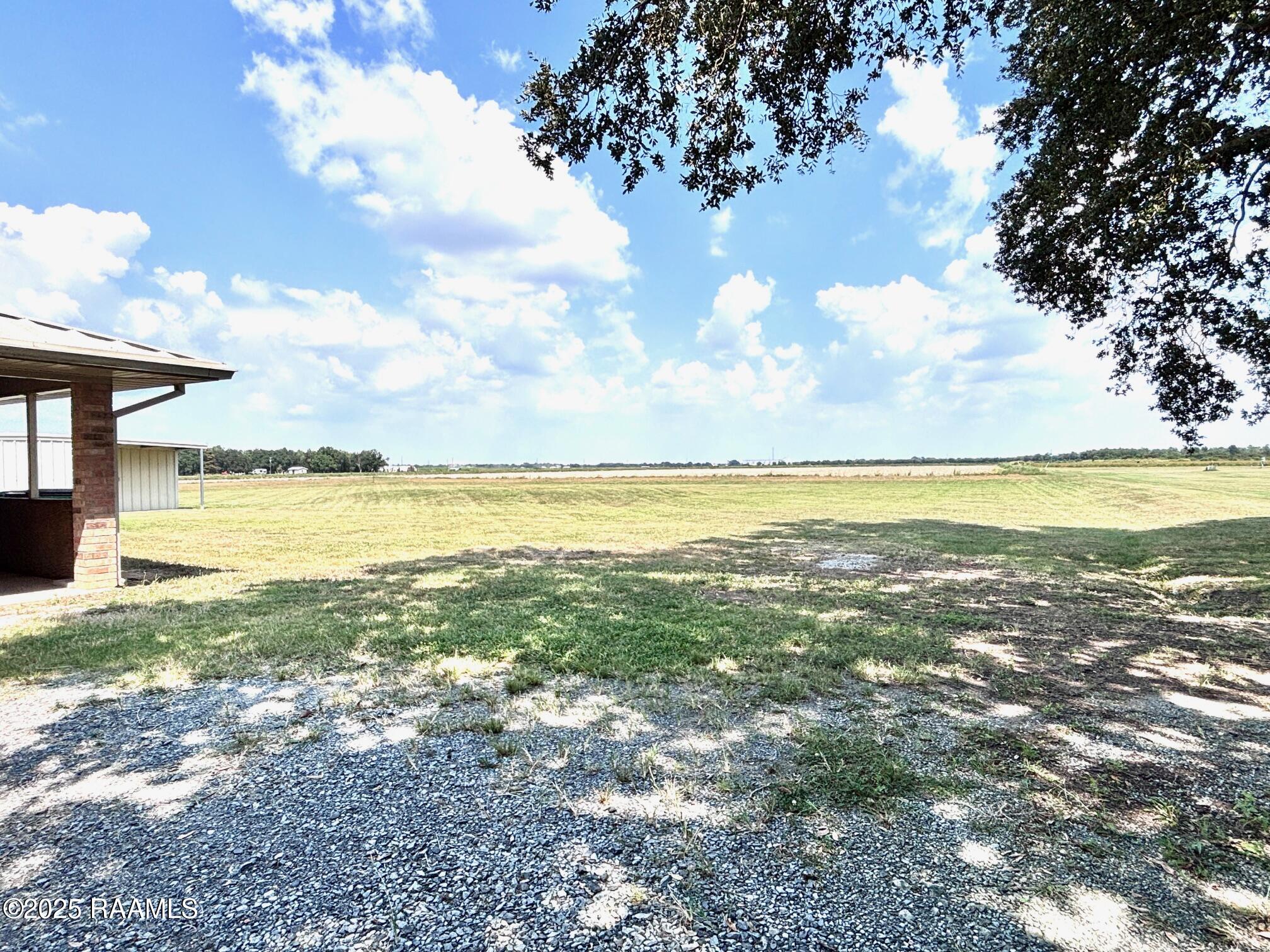 17129 Alice Road Rayne, LA 70578 - Photo 29 of 38 Back yard