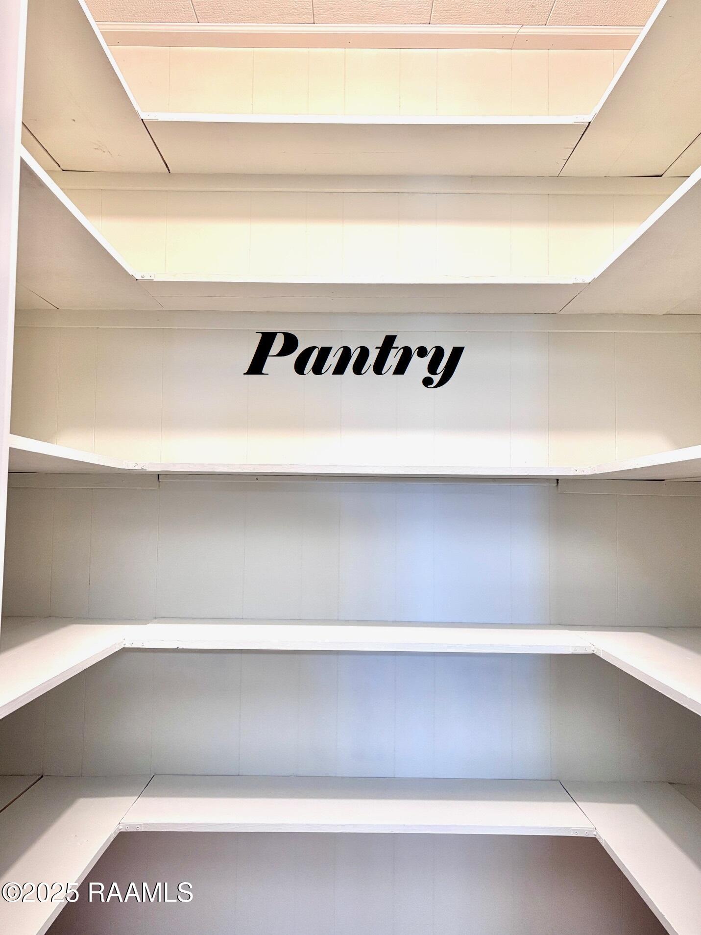 17129 Alice Road Rayne, LA 70578 - Photo 8 of 38 PANTRY