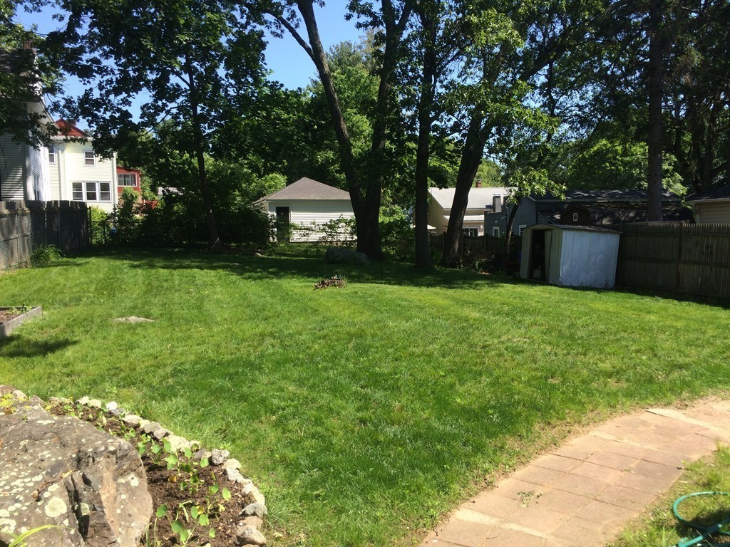117 Prospect Hill Road Waltham, MA 02451 - Photo 24 of 30 Gallery Image 24