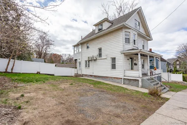 $3,000 | 1009 Hudson Avenue, Unit 1S, Peekskill, NY 10566