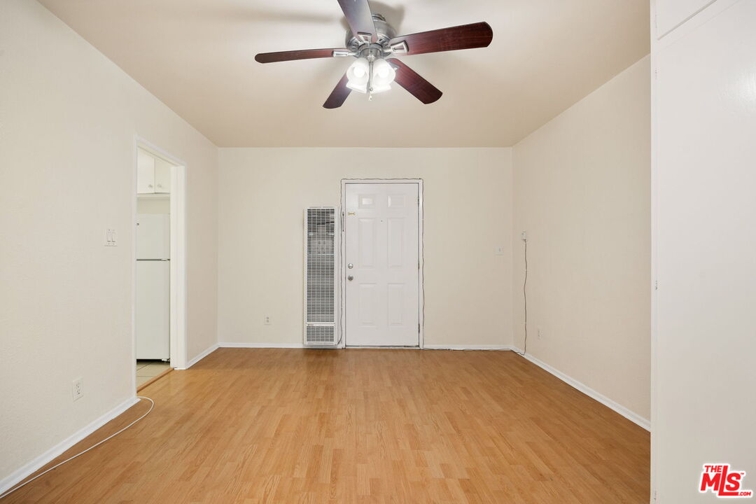 161 West Channel Road, Unit 4 Santa Monica, CA 90402 - Photo 8 of 15