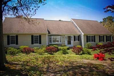 a front view of house with yard