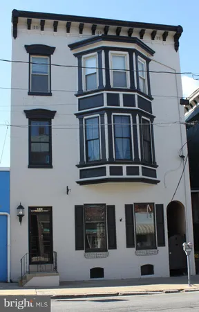 $975 | 122 East Queen Street, Unit 1, Chambersburg, PA 17201