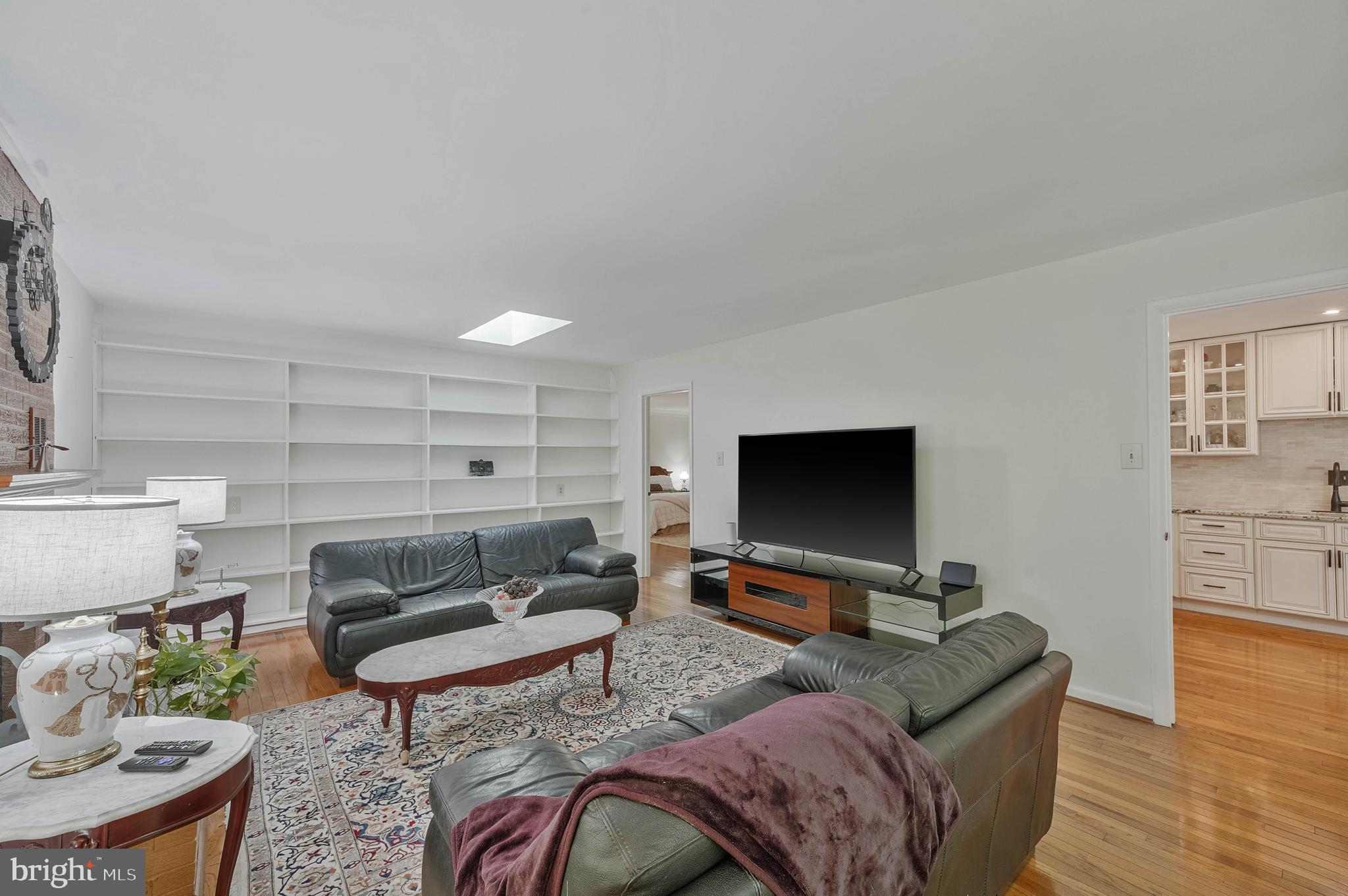 2026 Hunter Mill Road Vienna, VA 22181 - Photo 19 of 35