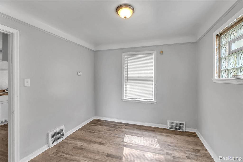12710 Kelly Road Detroit, MI 48224 - Photo 22 of 23