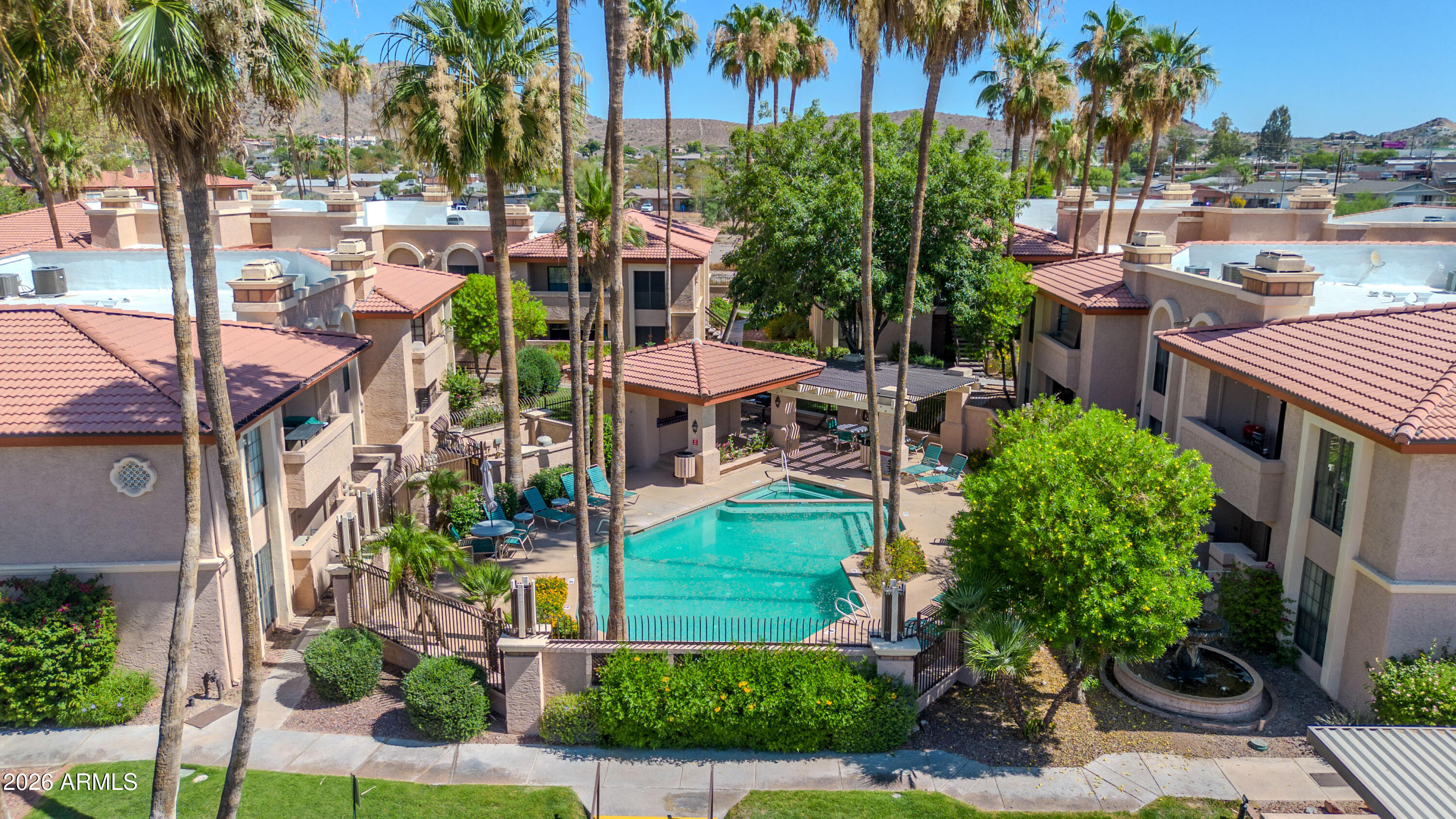 10410 North Cave Creek Road, Unit 1018 Phoenix, AZ 85020 - Photo 35 of 37