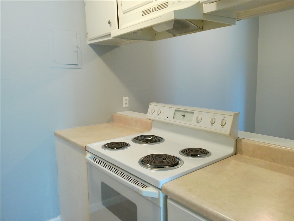 2026 Waldron Road, Unit 105 Corpus Christi, TX 78418 - Photo 6 of 10