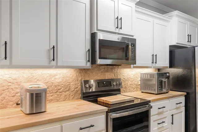 $293,500 | 8908 Kiowa Drive, Greenville, TX 75402