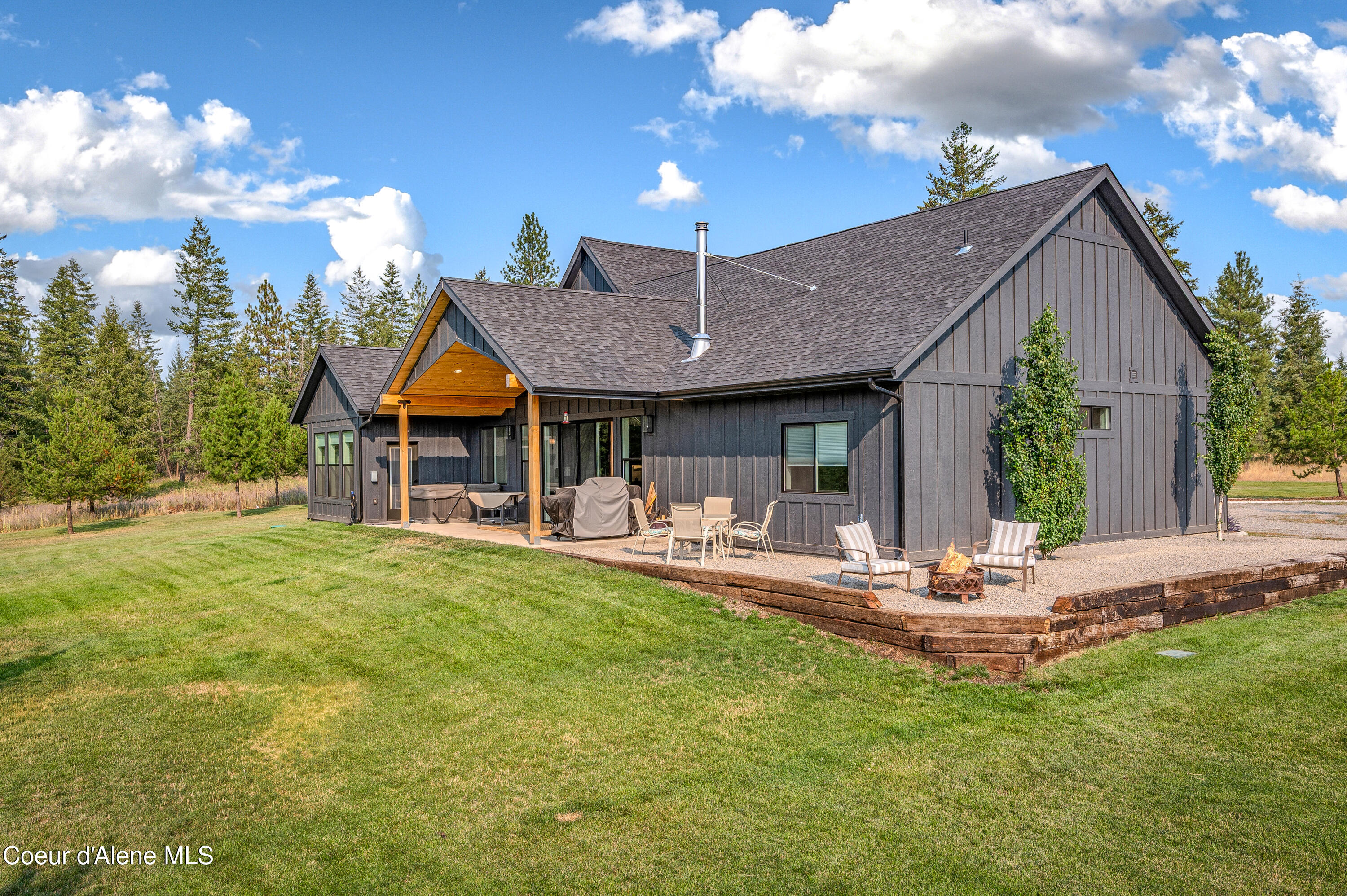 25662 North Gathering Place Rathdrum, ID 83858 - Photo 28 of 34 Backyard
