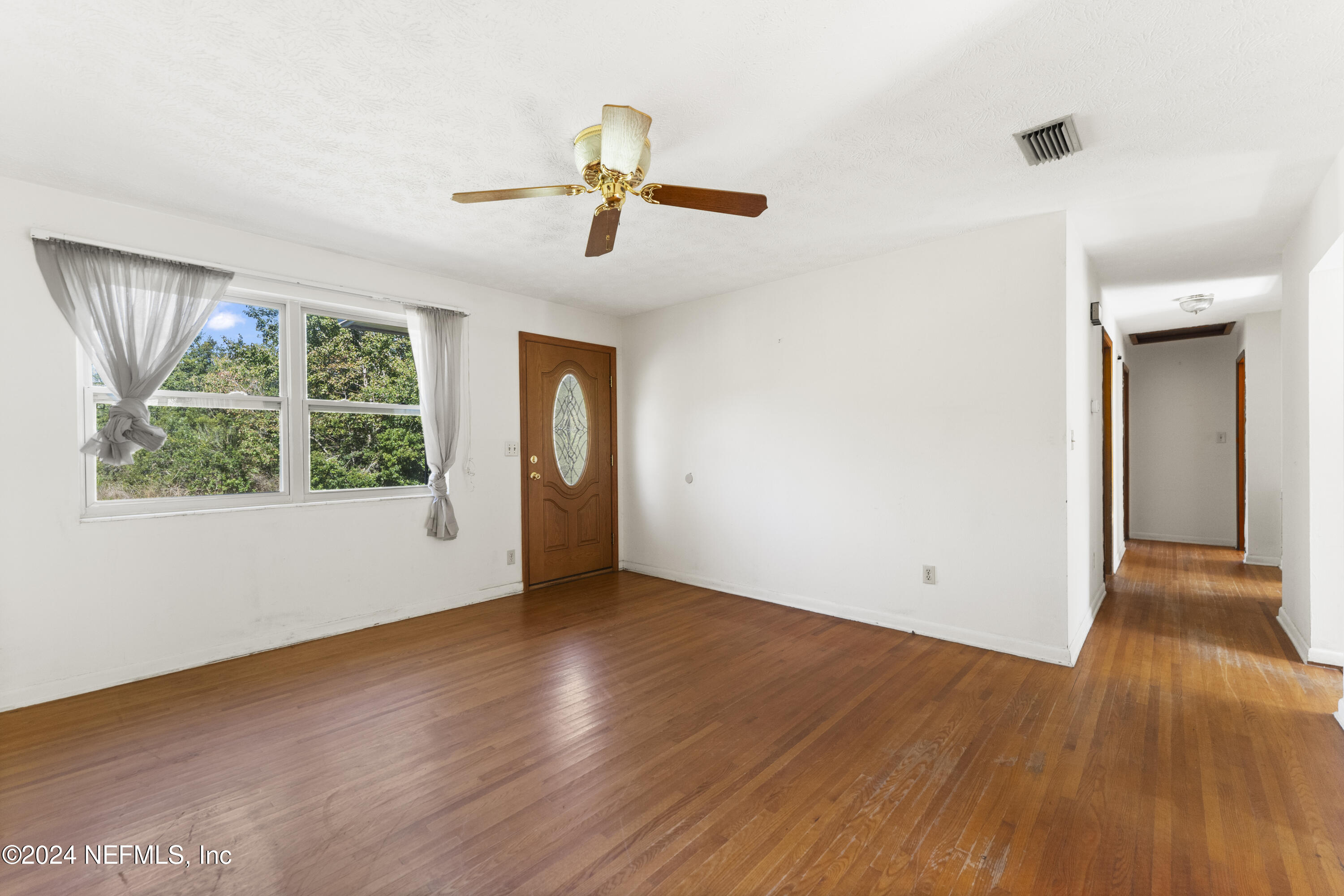 5134 Lannie Road Jacksonville, FL 32218 - Photo 4 of 23 05-WEF02452