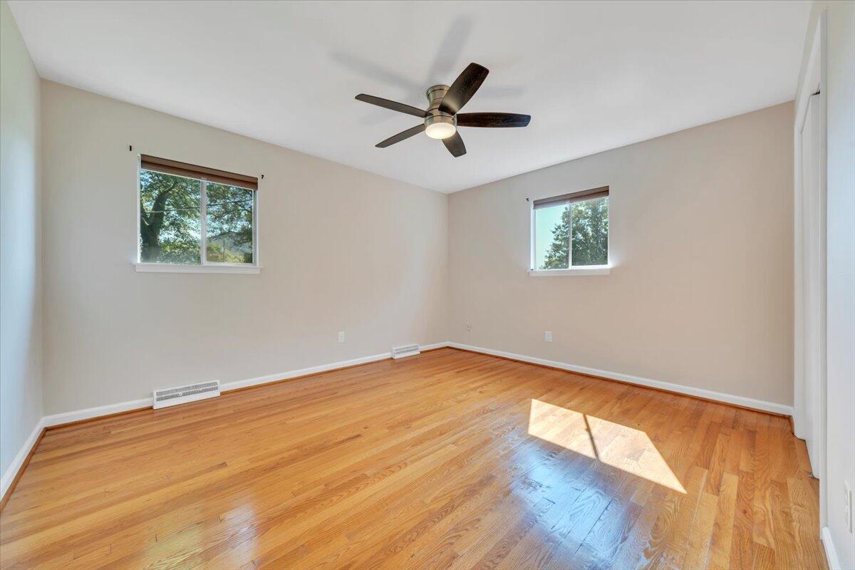 569 Holiday Road Vinton, VA 24179 - Photo 25 of 42 19-MIB09972