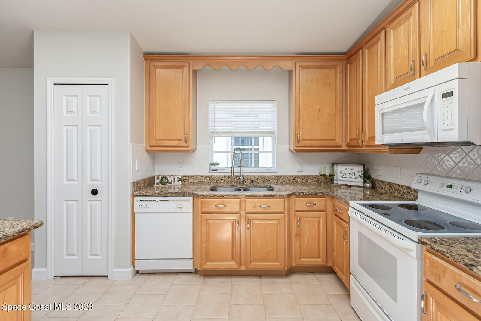 1041 South Fork Circle Melbourne, FL 32901 - Photo 8 of 62 30_1041SouthFork219_mls