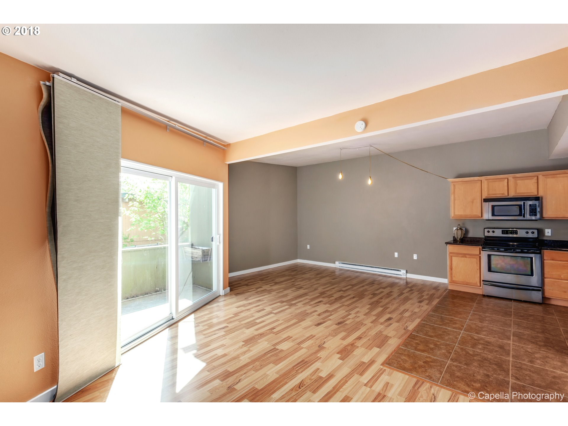 6220 Southwest Capitol Highway, Unit 8 Portland, OR 97239 - Photo 5 of 13 a view of a living room