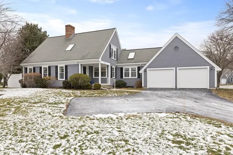 $1,068,000 | 26 Mitchell Grant Way, Unit 26, Bedford, MA 01730