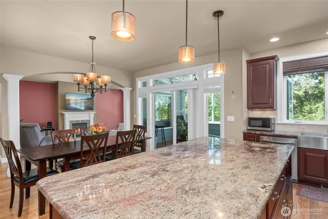 $1,150,000 | 2308 18th Street, Anacortes, WA 98221