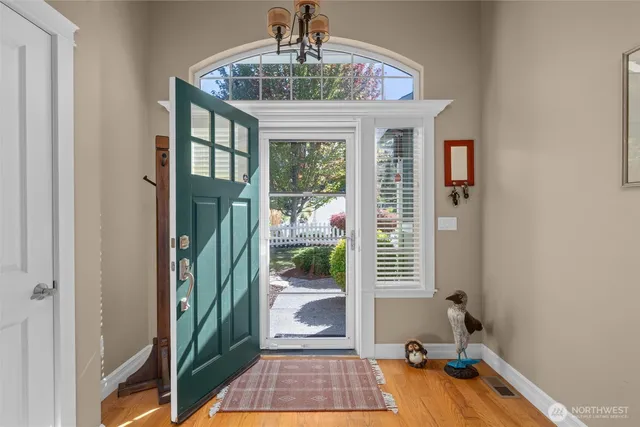 $1,150,000 | 2308 18th Street, Anacortes, WA 98221