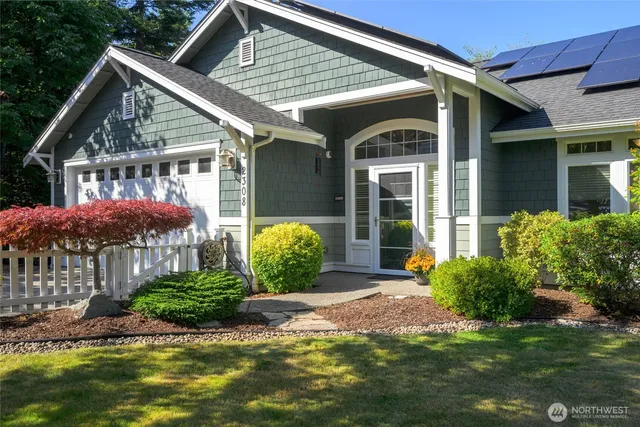 $1,150,000 | 2308 18th Street, Anacortes, WA 98221