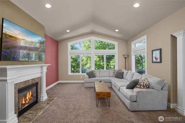 $1,150,000 | 2308 18th Street, Anacortes, WA 98221