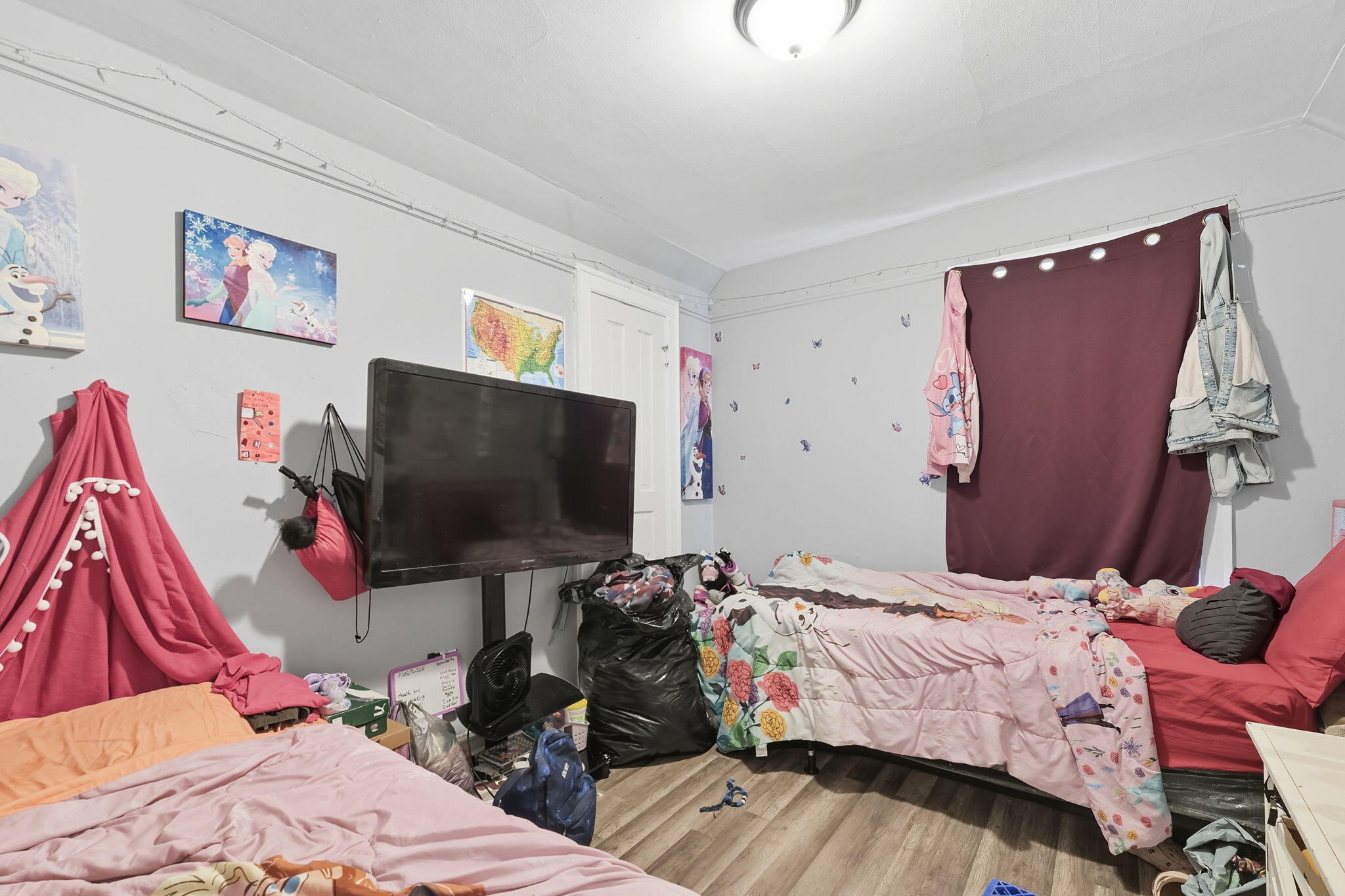 3119 North 13th Street Milwaukee, WI 53206 - Photo 12 of 21 12-web-or-mls-_1565767 Alexis Treadway