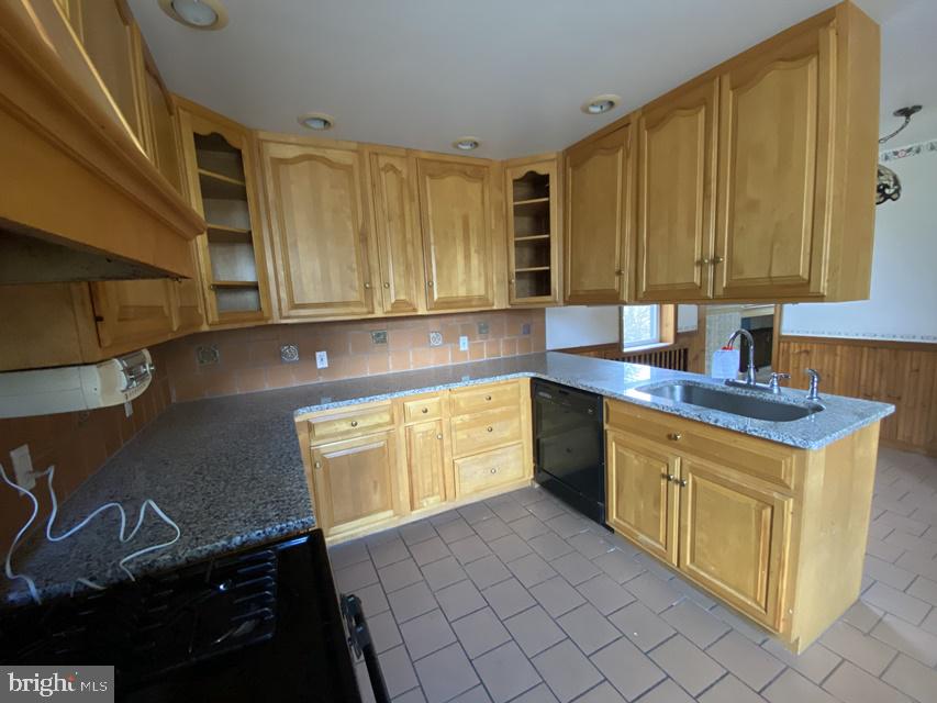 408 Waring Road Elkins Park, PA 19027 - Photo 38 of 103 Gallery Image 38