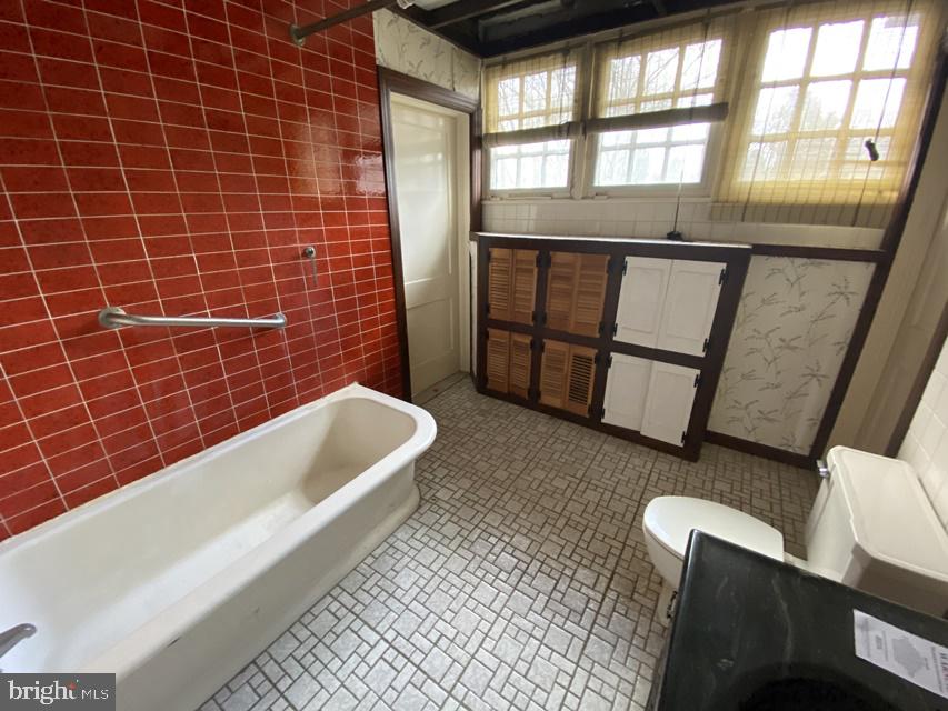 408 Waring Road Elkins Park, PA 19027 - Photo 57 of 103 Gallery Image 57