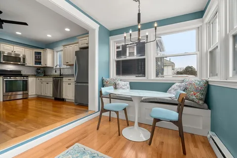 $915,000 | 10 Grayson Street, Boston, MA 02124