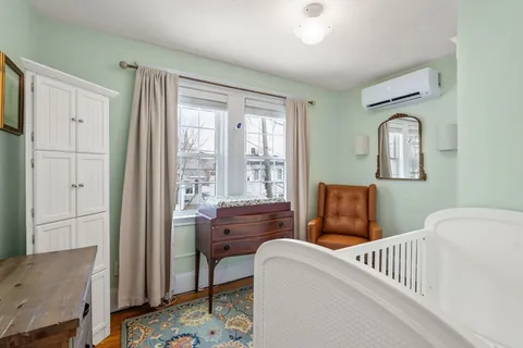 $915,000 | 10 Grayson Street, Boston, MA 02124