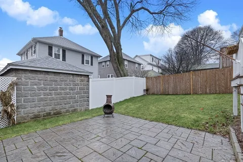 $915,000 | 10 Grayson Street, Boston, MA 02124