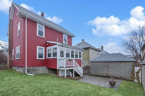 $915,000 | 10 Grayson Street, Boston, MA 02124