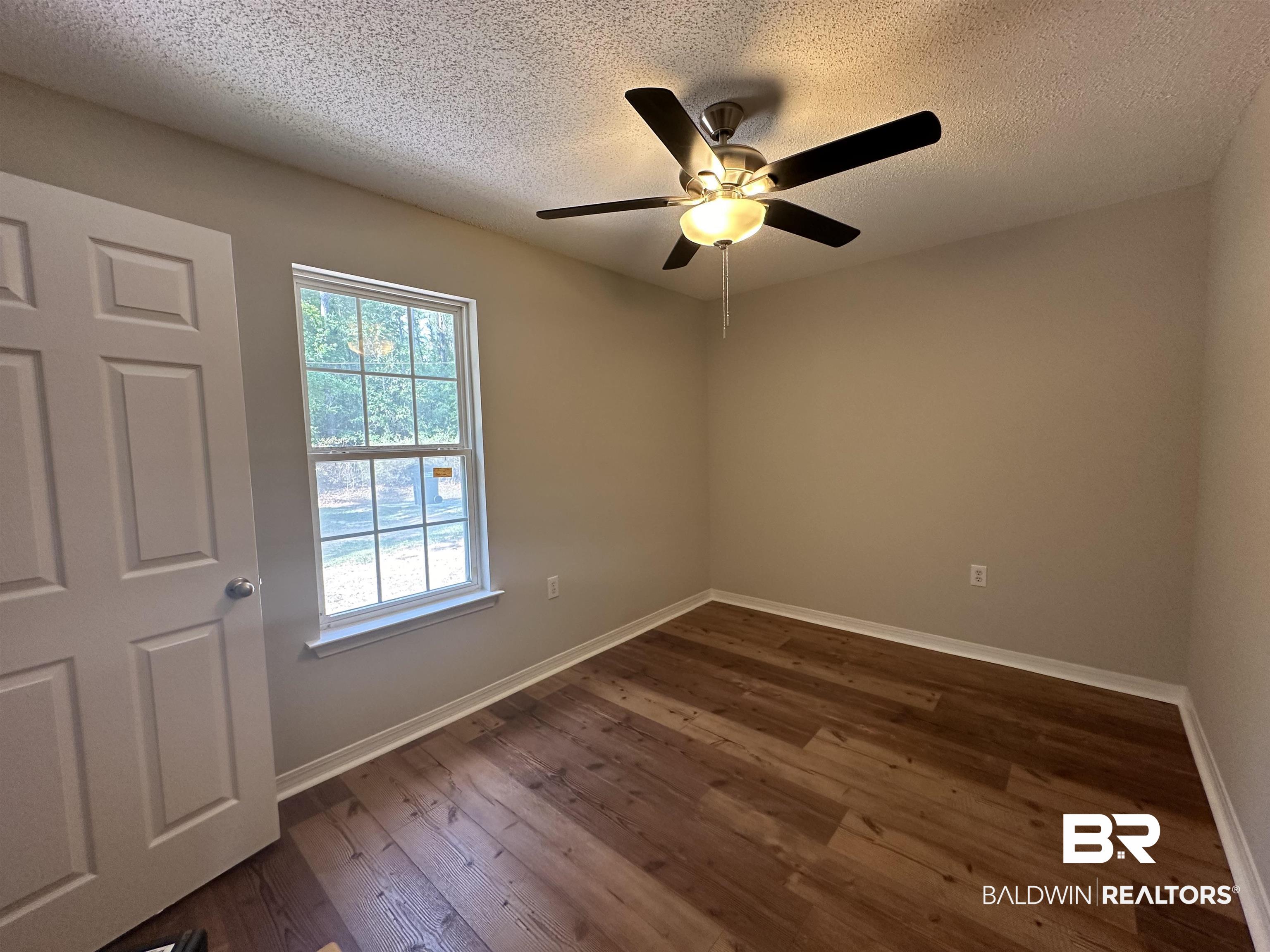9070 Scott Road Daphne, AL 36527 - Photo 32 of 39