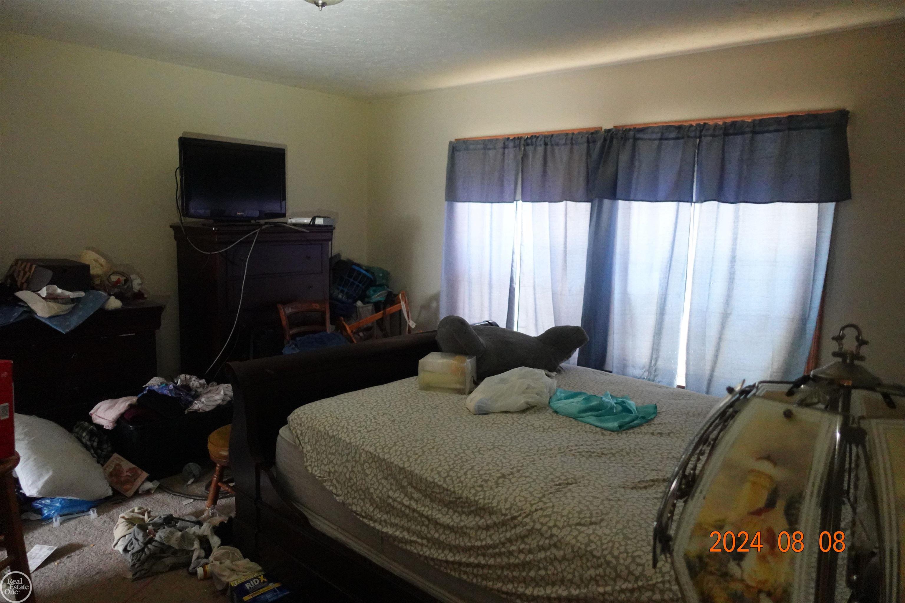 1314 Thomson Road Niles, MI 49120 - Photo 23 of 31 50151987-919d0a10-d910-4da7-b6f2-a86c0c94c968.JPG