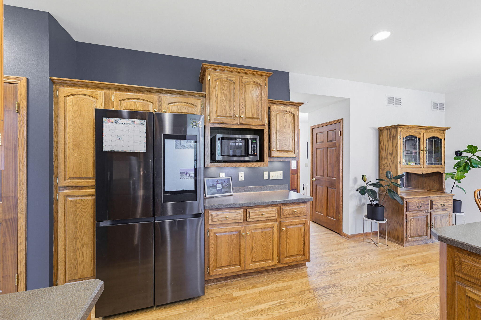 740 Meadow Ridge Court Brownsville, WI 53006 - Photo 5 of 52 16-web-or-mls-740-meadow-ridge-ct