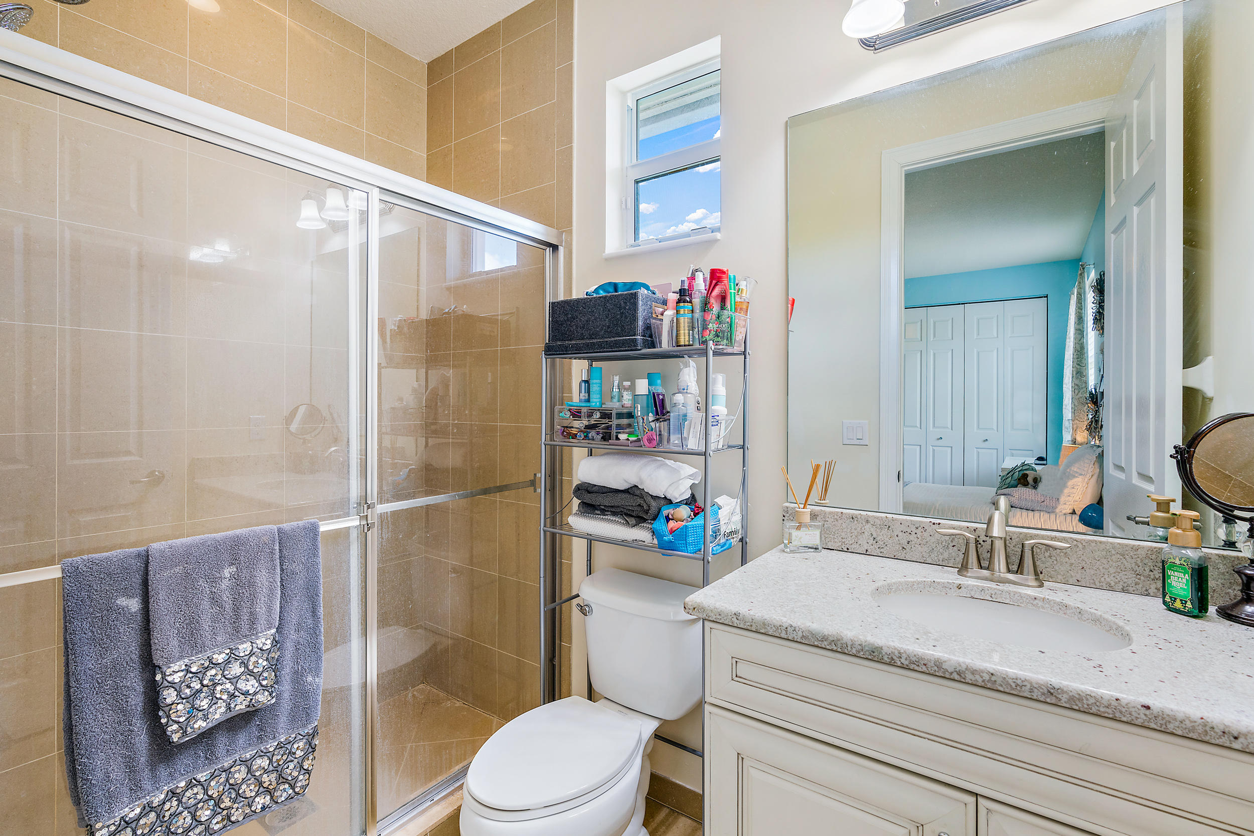 279 Rudder Cay Way Jupiter, FL 33458 - Photo 27 of 64 Bath