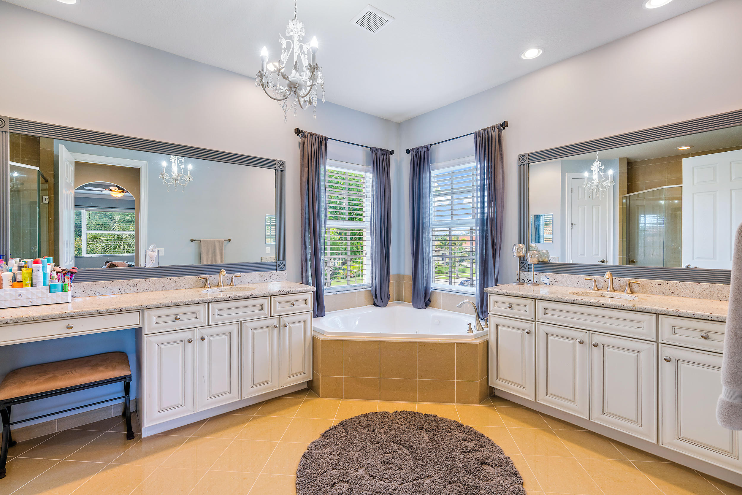 279 Rudder Cay Way Jupiter, FL 33458 - Photo 30 of 64 Master Bath