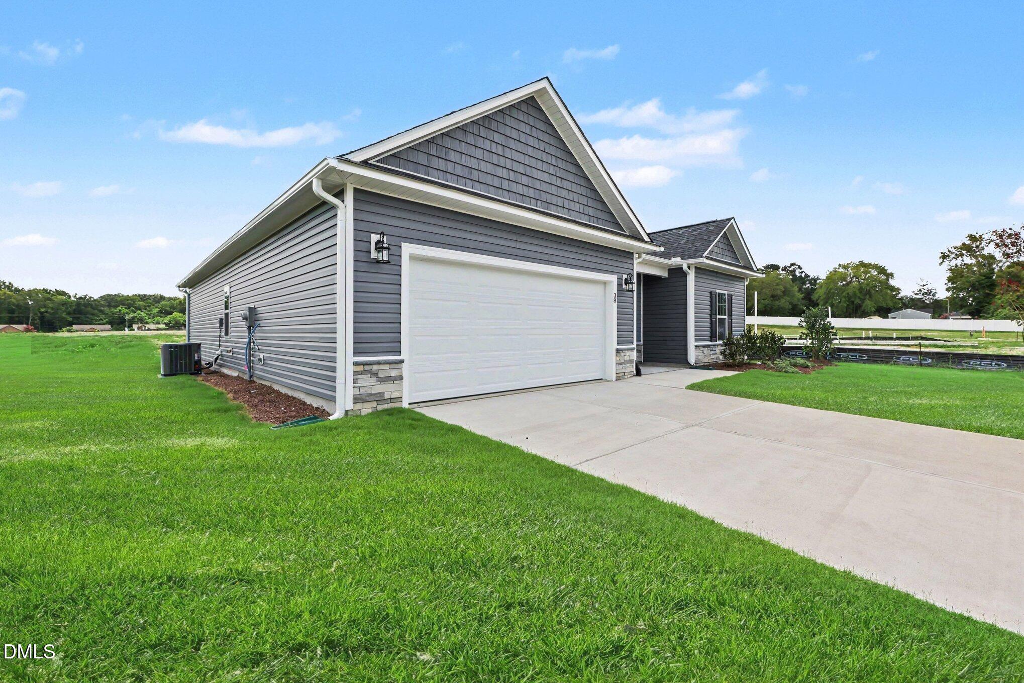 310 Ricks Road, Unit 41) Selma, NC 27576 - Photo 3 of 28 38 Fiddleneck - 3